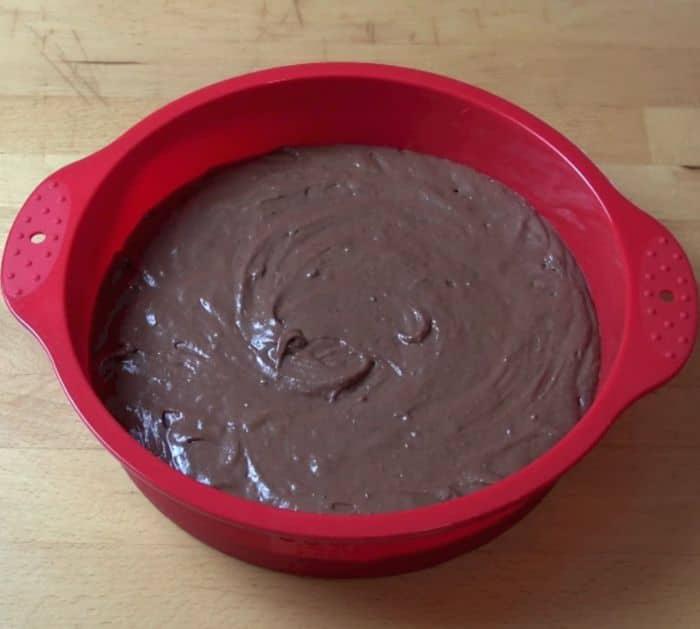 Easy To Make Chocolate Fudge Cake