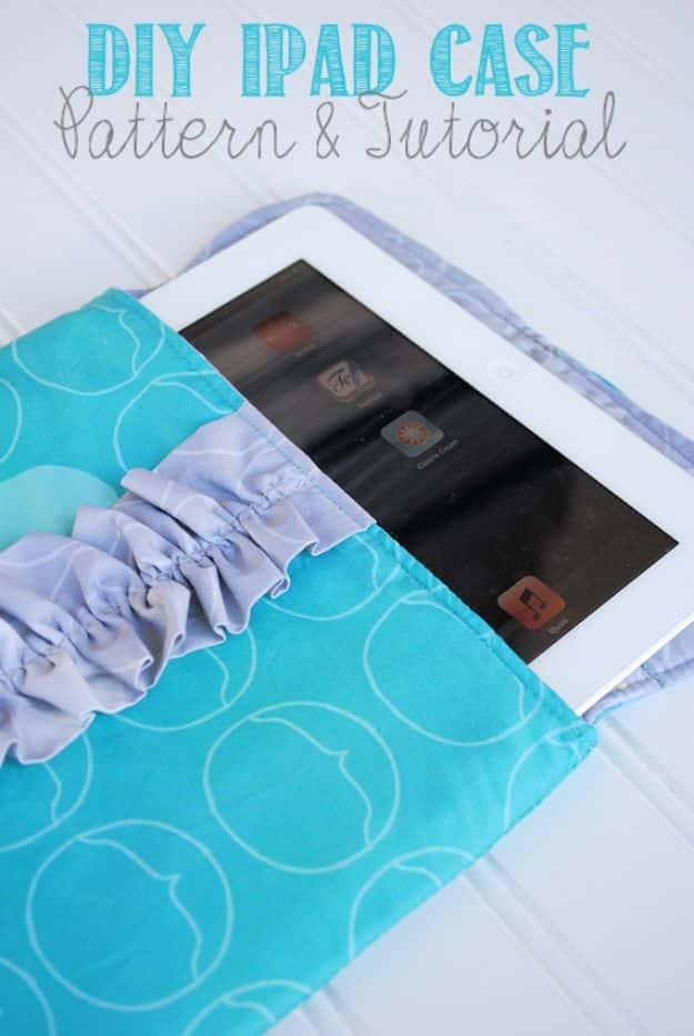 Easy Sewing Projects To Sew For Gifts - Ipad Sleeve Case - Simple Sewing Tutorials and Free Patterns for Making Christmas and Birthday Presents - Cheap Ideas to Make and Sell on Et