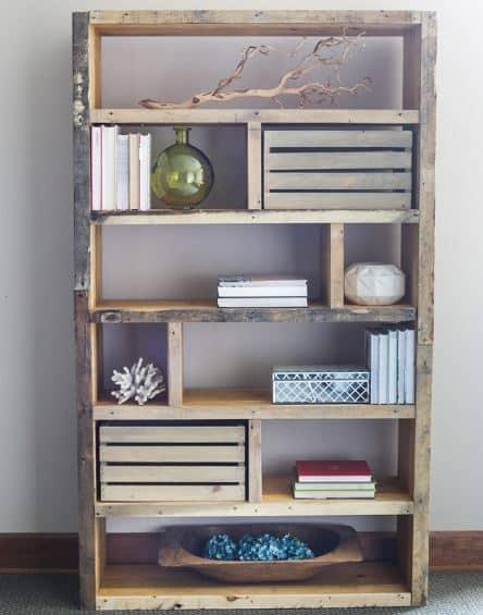 DIY Bookshelves - Crates and Reclaimed Pallet Bookshelf - Easy Book Shelf Ideas to Build for Cheap Home Decor - Tutorials and Plans, Best IKEA Hacks, Rustic Farmhouse and Mid Centu