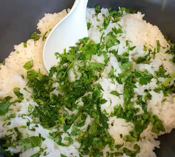How to Make Chipotle White Rice