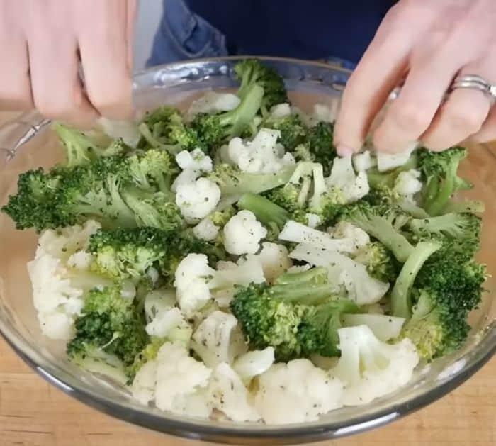 Easy Crustless Egg Pie With Broccoli and Cauliflower Recipe