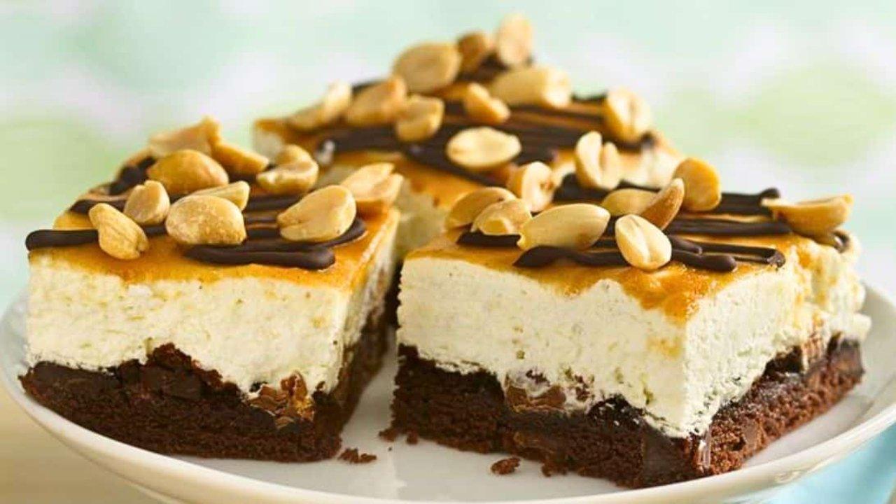Easy Chocolate Peanut Butter Dream Bars Recipe