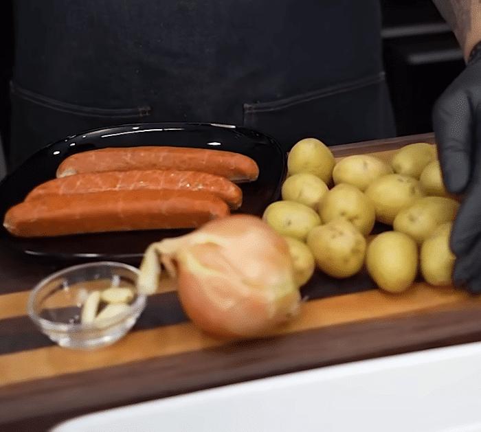 How to Make Sausage Green Bean Potato Casserole