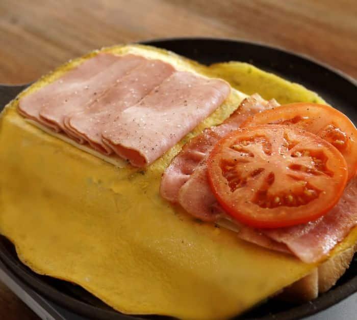 One Pan Breakfast Egg Bacon Toast Recipes