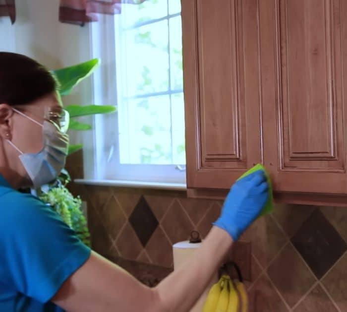 How to Remove Thick Grease from Kitchen Cabinets Hacks