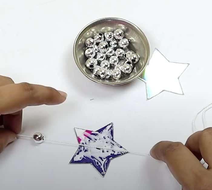 Recycled CD Bedroom Decor Tutorial