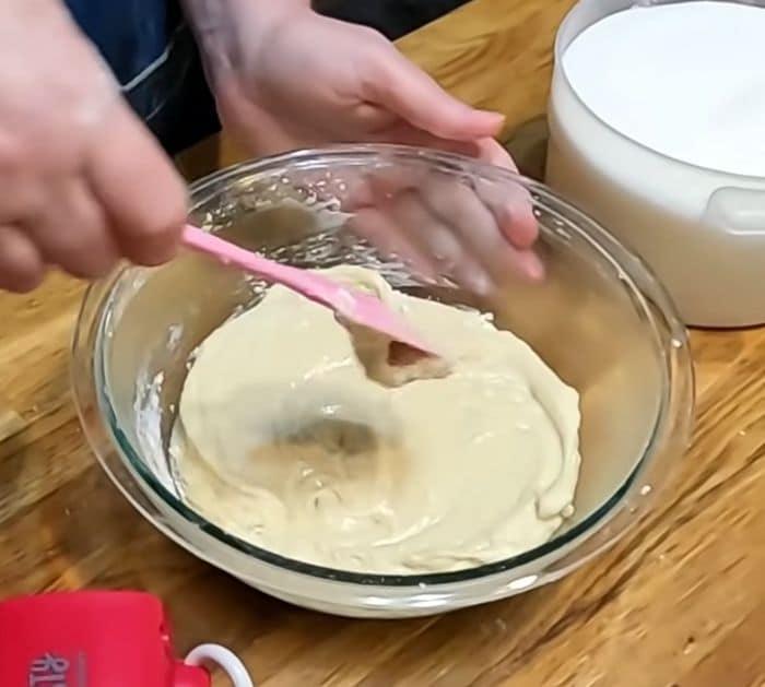 Easy Old-Fashioned Skillet Pineapple Cake Recipe