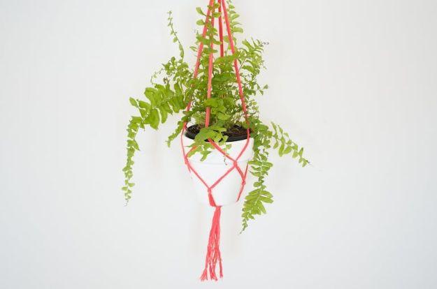 Macrame Plant Hanger, an easy macrame project for beginners and a boho accent piece made from simple knots