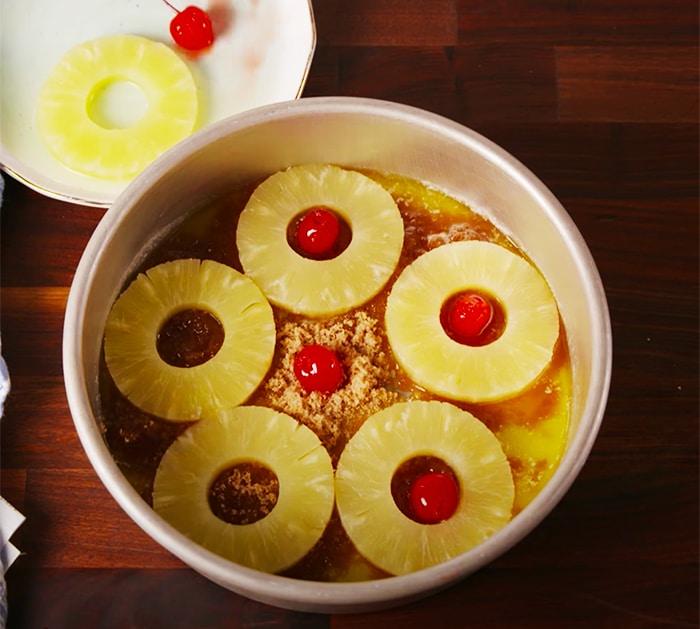 Use Boxed Cake Mix To Make Pineapple Upside - Cake Box Recipes - Pineapple Recipes