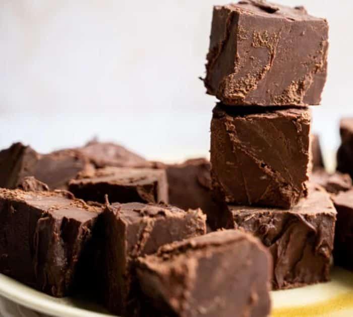 Easy Chocolate Fireball Fudge Recipe