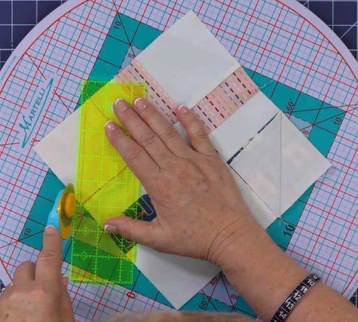 How to Make a Snowball Disappearing Four Patch