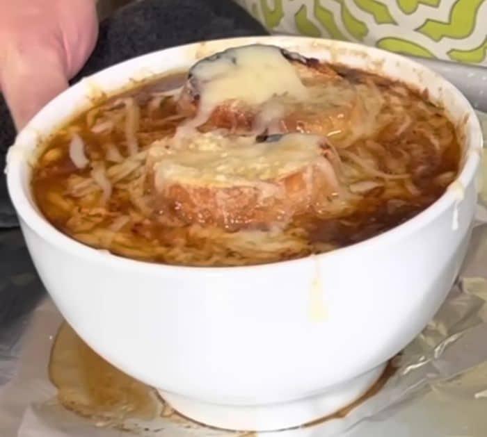 How To Make Classic Onion Soup