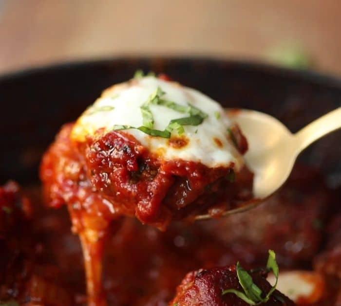 How To Make Cheesy Skillet Meatballs