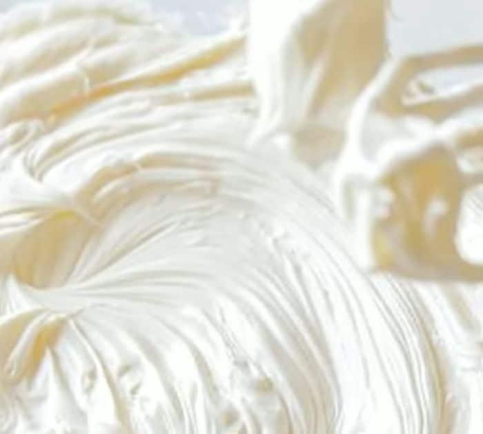 3-Ingredient Vanilla Frosting Ingredients