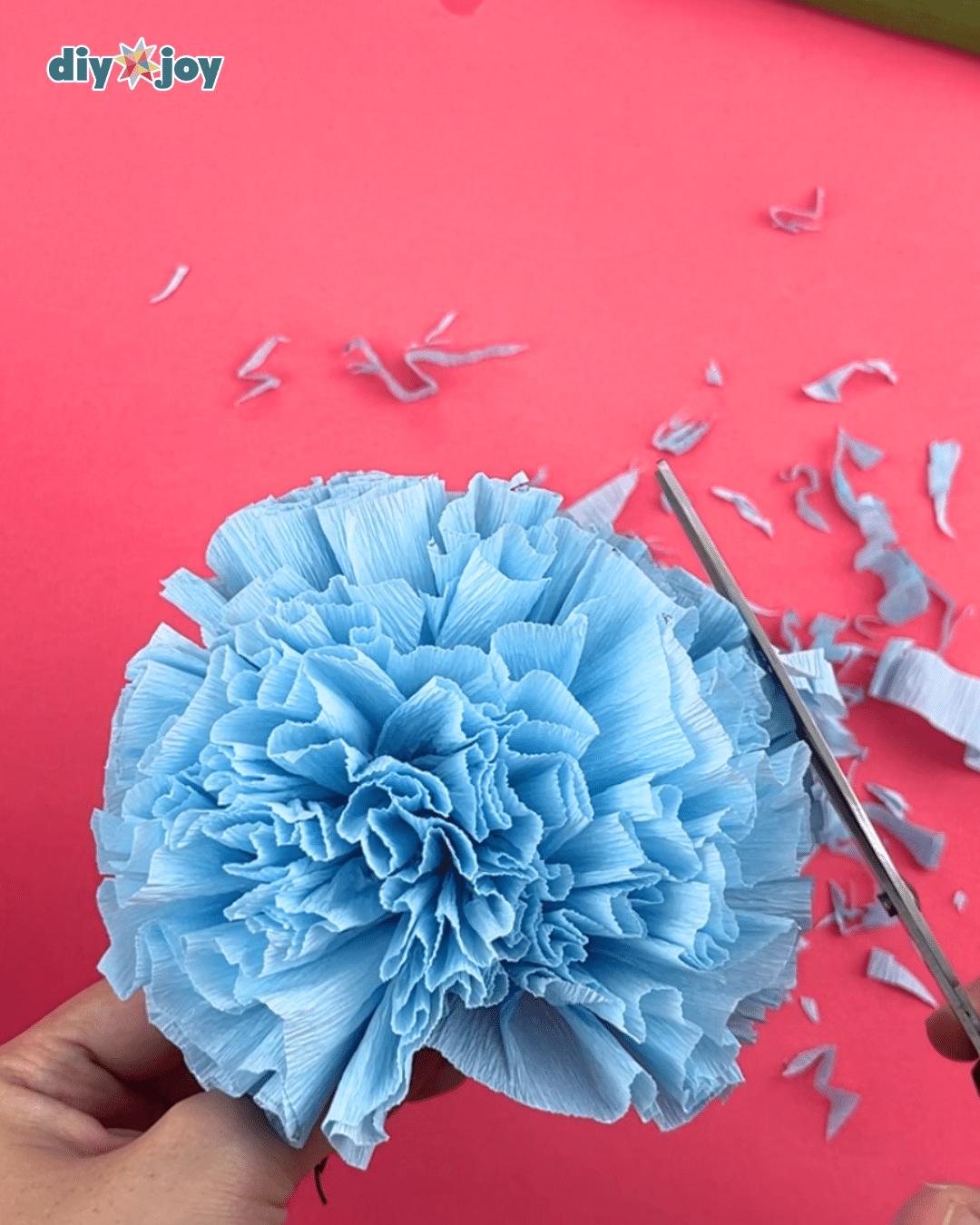 Round Crepe Paper Flowers — how can we make paper flowers