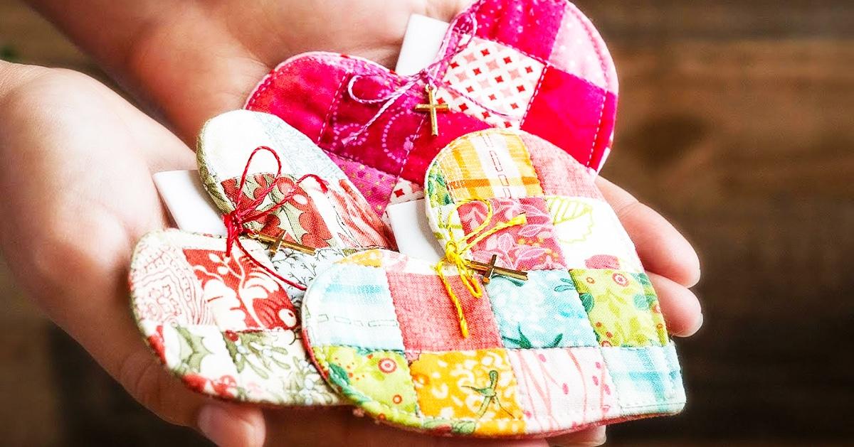DIY Patchwork Heart Prayer Quilt With Free Pattern