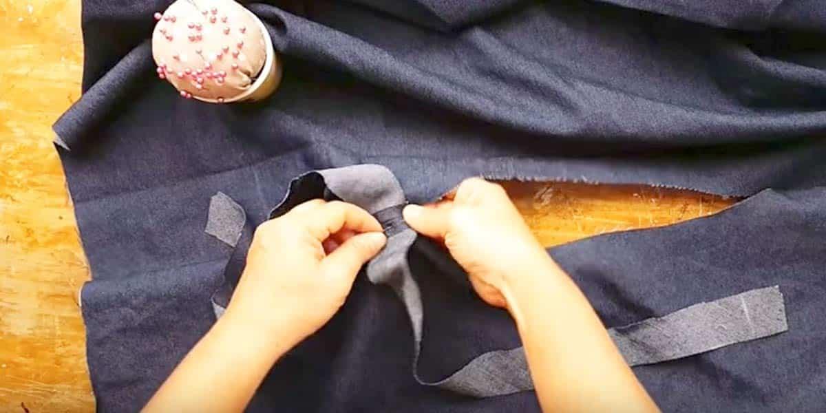 She Literally Makes A Square Dress And It’s The Coziest Thing She’s Ever Owned!