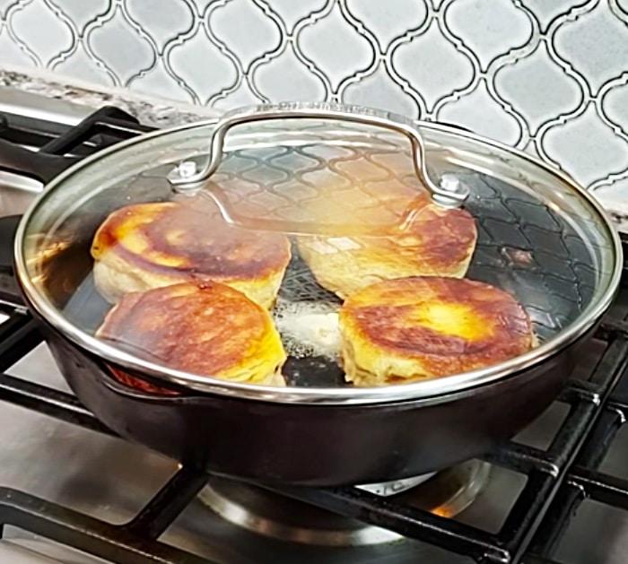 Cover Canned Biscuits With A Lid To Cook On The Stovetop
