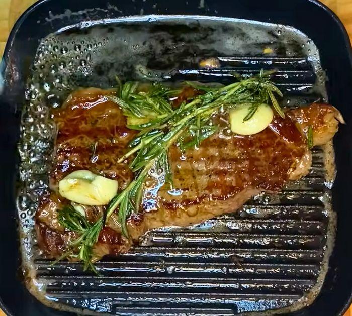 How to Cook Steak at Home
