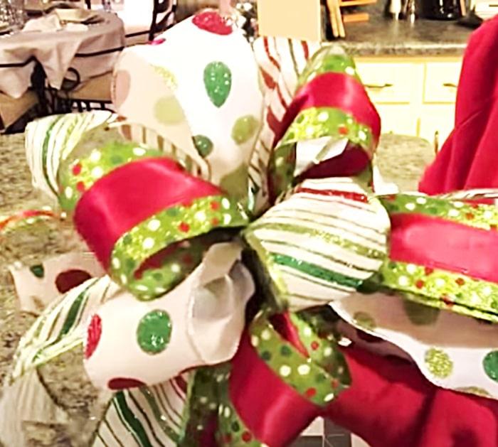How To Make a Professional Looking Bow - Easy Bow Making - Gift Wrapping Ideas