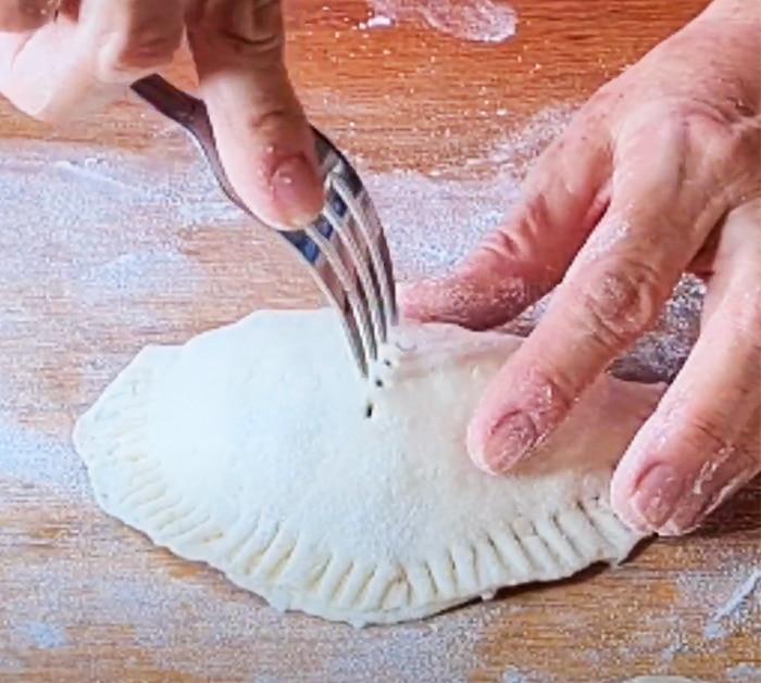 Easy and Simple Canned Biscuit Recipes - Ground Beef Recipes