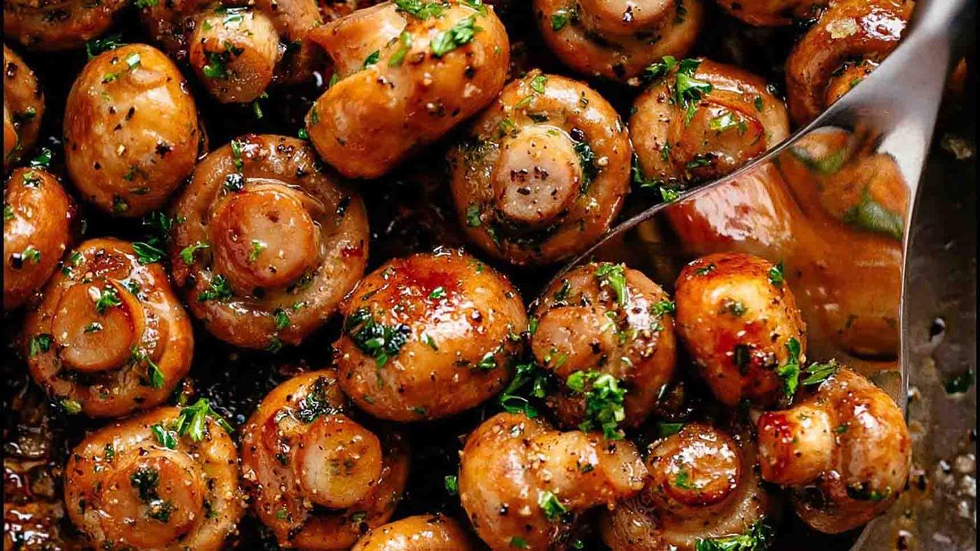 Quick & Easy Butter Garlic Mushrooms Recipe