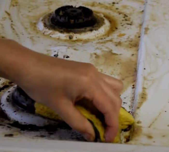 Kitchen Cleaning Tips and Tricks