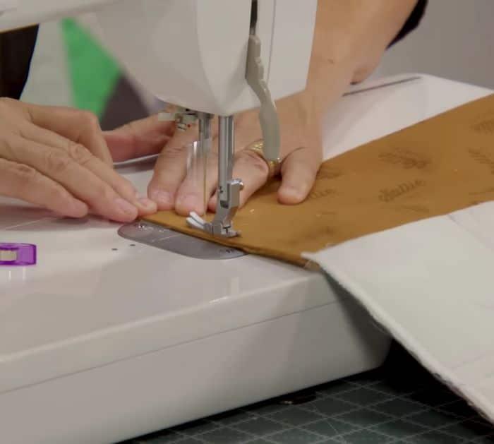 Easy To Sew Charm Pack Tote Bag