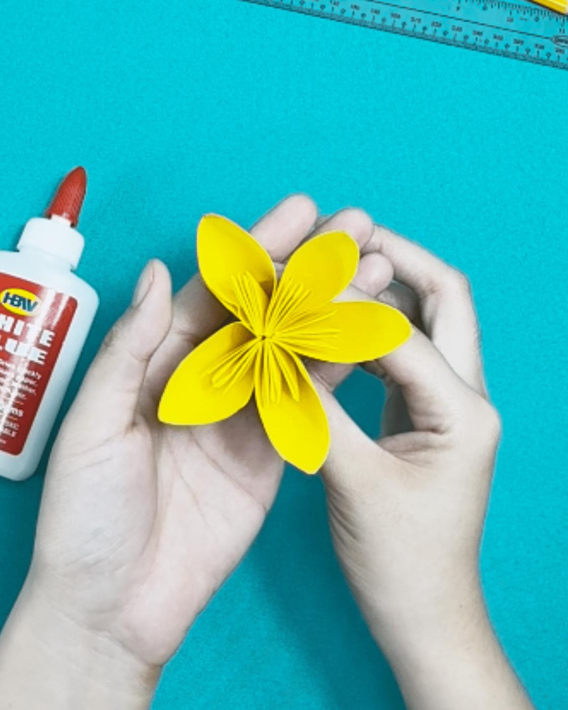 Homemade Origami Daffodils