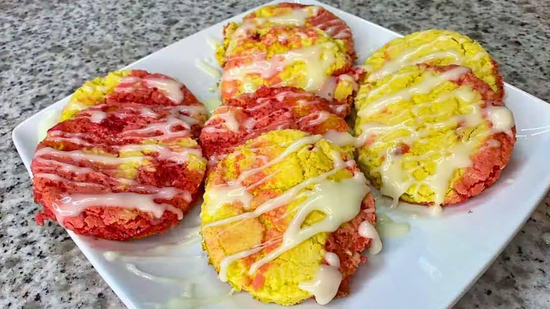 Super Easy Strawberry Lemon Cookies Recipe