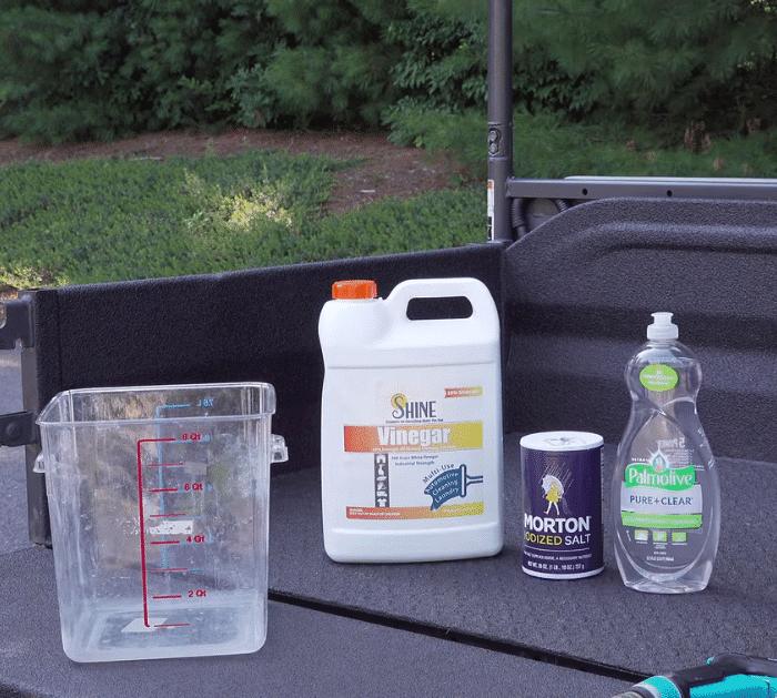 How to Make Homemade Organic Weed Control DIY