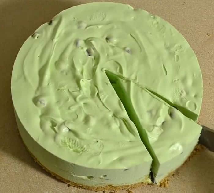 How to Make Mint Chocolate Chip Cheesecake