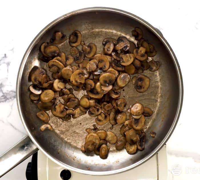Easy to Make Skillet Mushroom Pasta