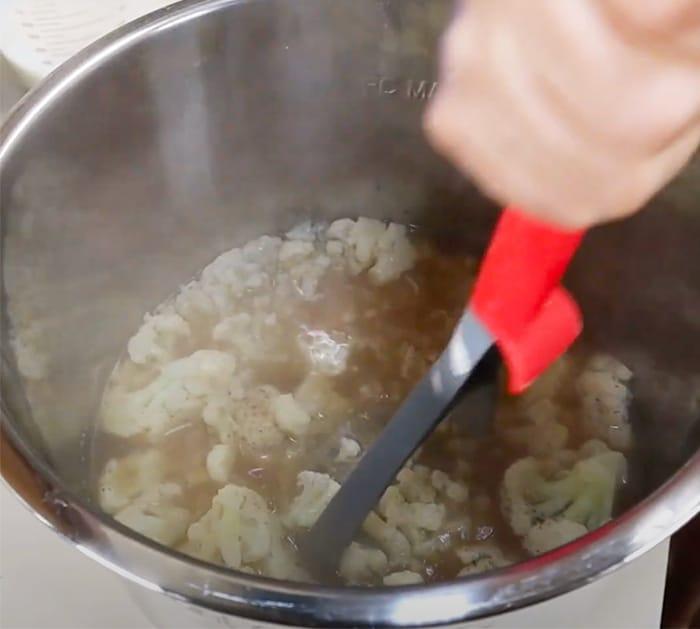 How To Make Loaded Cauliflower Soup - Instant Pot Recipes - Dump and Go Recipes