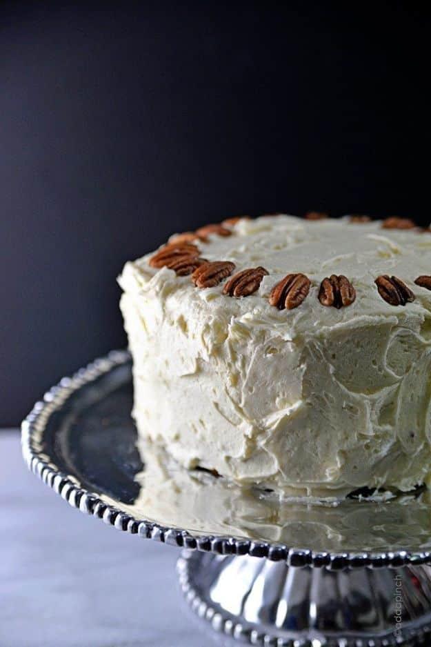 Best Country Cooking Recipes - Hummingbird Cake - Easy Recipes for Country Food Like Chicken Fried Steak, Fried Green Tomatoes, Southern Gravy, Breads and Biscuits, Casseroles and