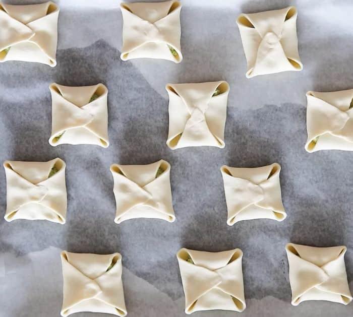 How to Make Spinach Cheese Puff Pastry