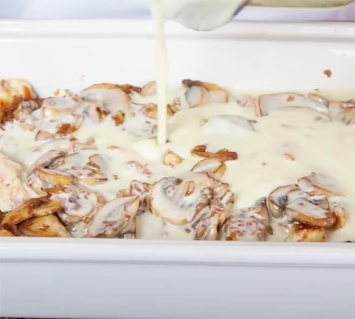 Easy Casserole Meals - Creamy chicken Casserole Recipes