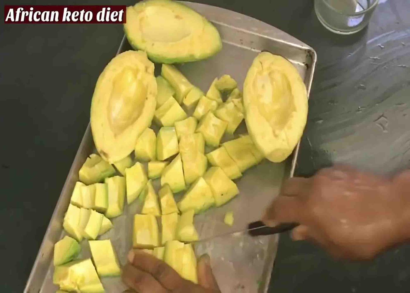 Slicing the avocados into pieces