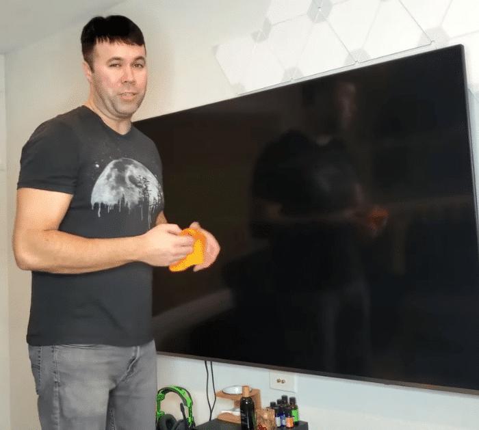 How to Clean TV Screen Like a Pro