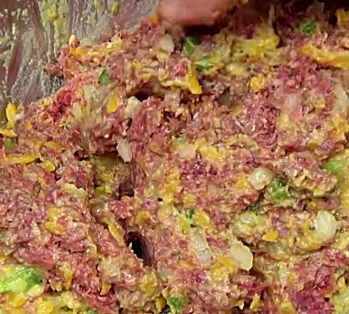 Learn to make a quick easy Cracker Barrel Copycat Meatloaf Recipe Copycat At Home