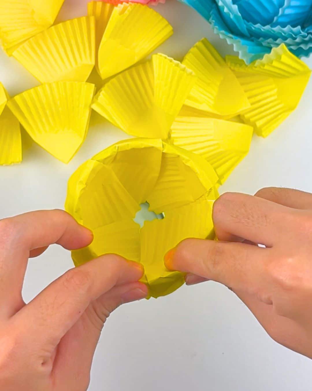 Homemade Paper Flowers Cupcake Liners — diy paper roses using a glass