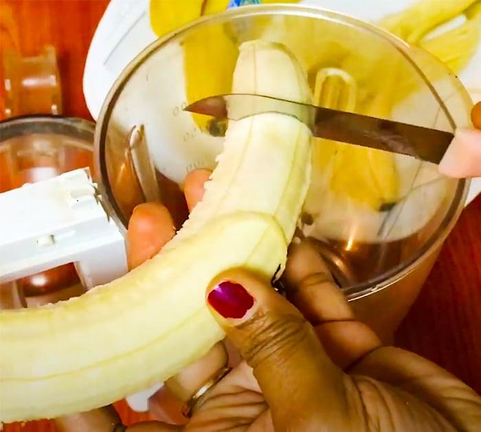 How To Make A Banana Milkshake | Homemade Recipes