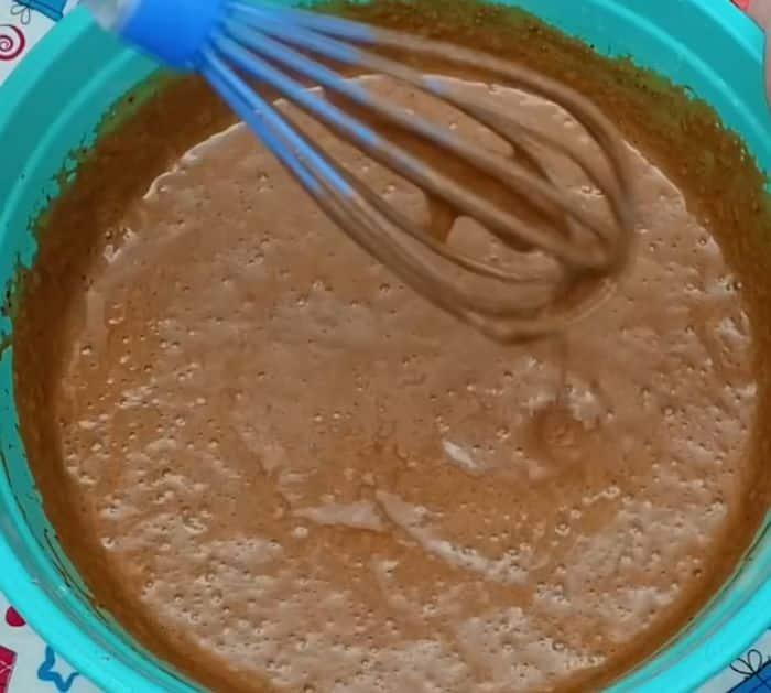 Yummy Ice Cream Chocolate Cake Instructions