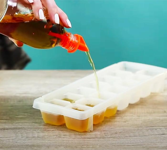Use Frozen Apple Cider Cubes To Make Apple Cider Slush - Jim Bean Recipes - Fireball Recipes