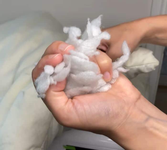 How to Wash Pillows The Right Way