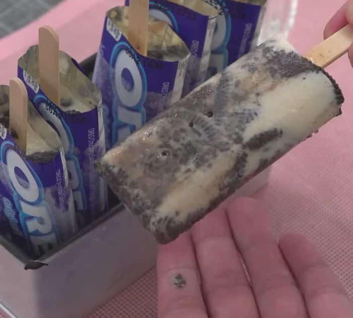 How to Make Oreo Ice Cream Stick