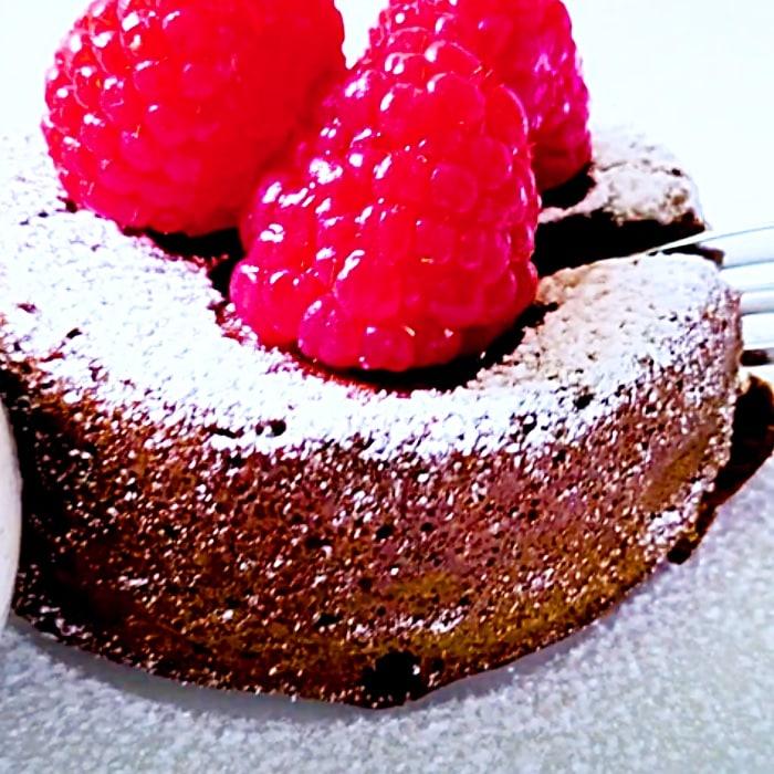 How To Make Lava Cake - Easy Chocolate Desserts - Air Fryer Dessert Ideas