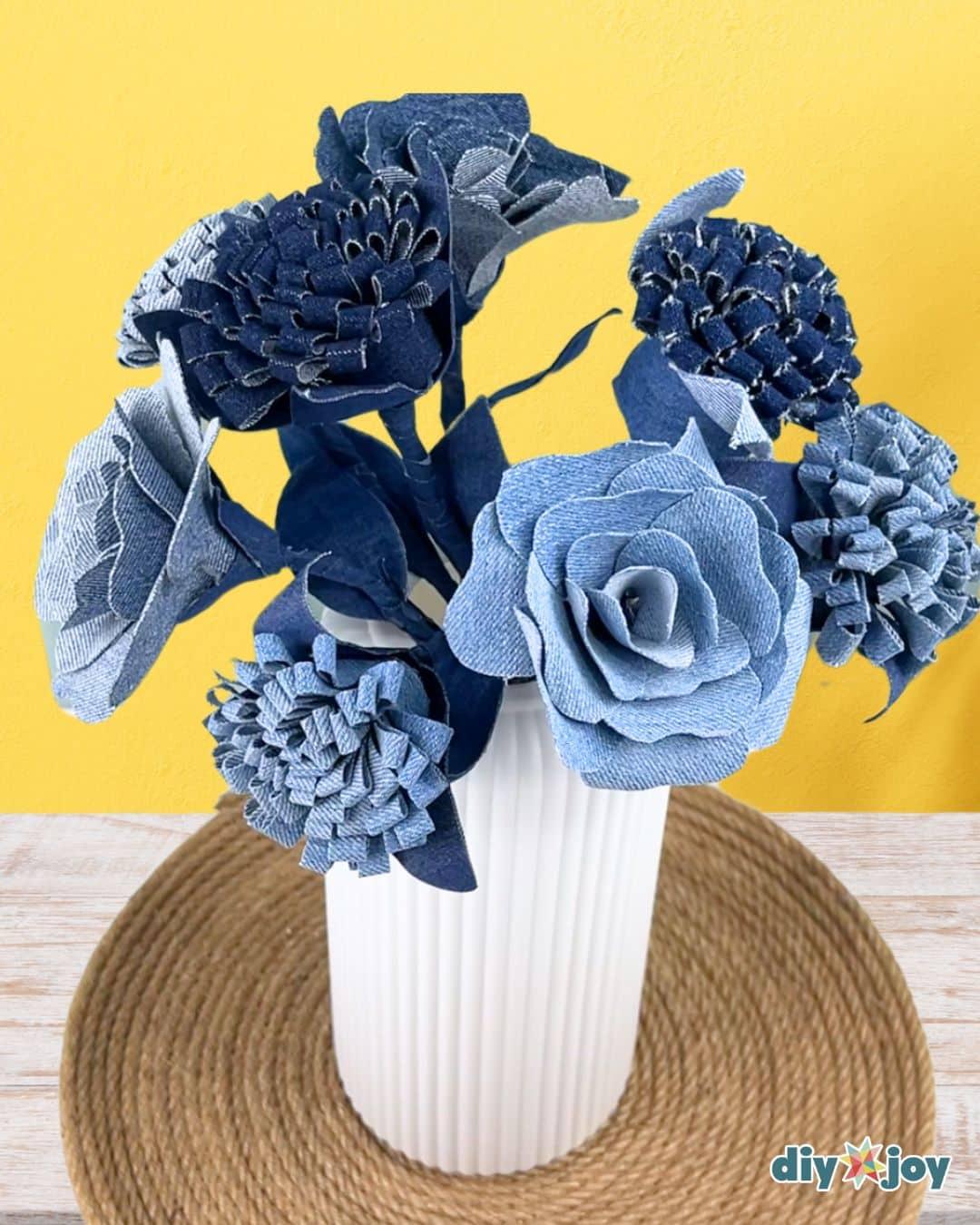 Easy Denim Roses From Old Jeans — fabric flower bouquet diy