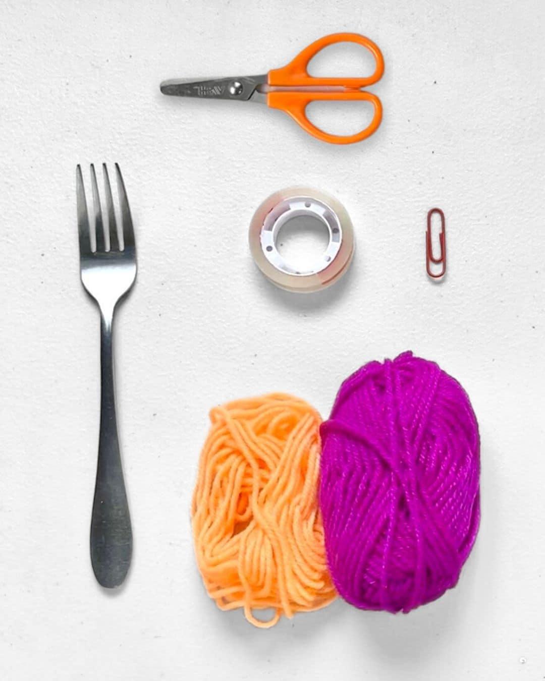 Homemade Pom Pom Flowers Fork — diy pom pom flowers materials