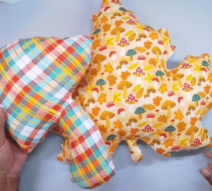 How to Make Fall Accent Pillows
